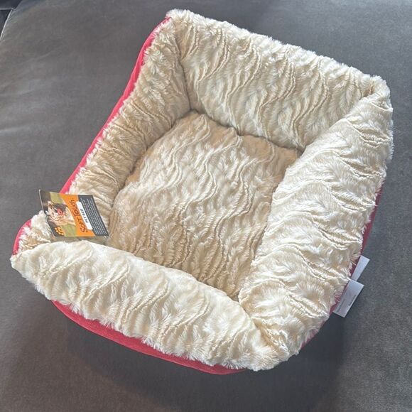 Soft Touch Pet Bed Red and Cream NEW - Picture 4 of 11